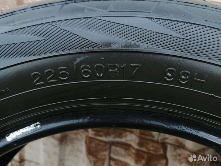 Landsail CLV2 Trailblazer 225/60 R17 99