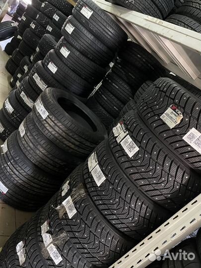 Yokohama Advan Sport V105S 265/35 R19 98Y