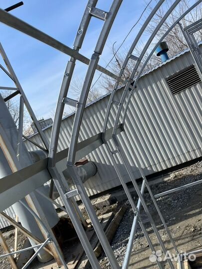 Теплица прямостенная крепость