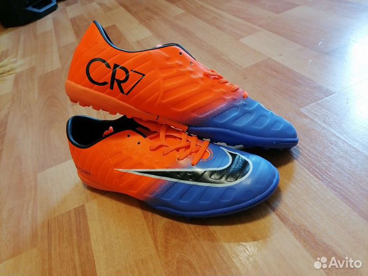 Бутсы сороконожки nike CR-7
