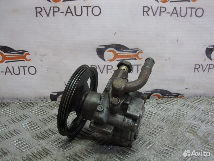 Насос гидроусилителя Nissan Almera Classic B10 1.6