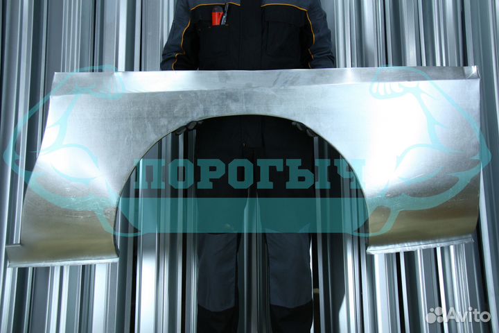 Ремонтная арка Hyundai Starex 1 H200 левая