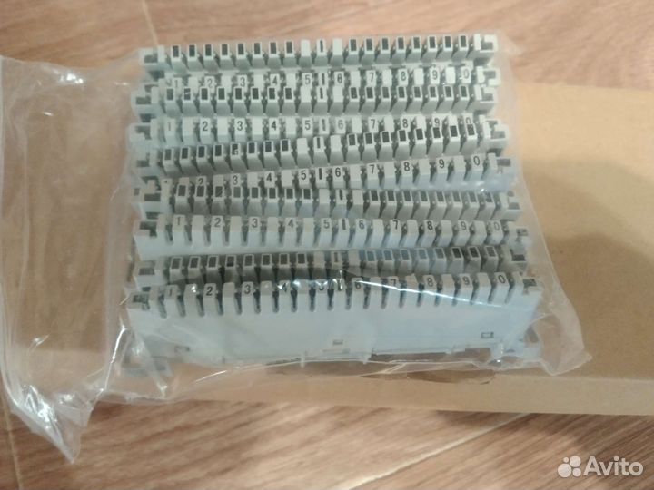 Плинты Hyperline KR-PL-10-CON-1