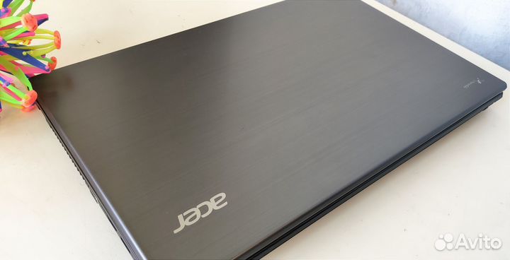 Ноутбук Acer/4 ядра/как новый