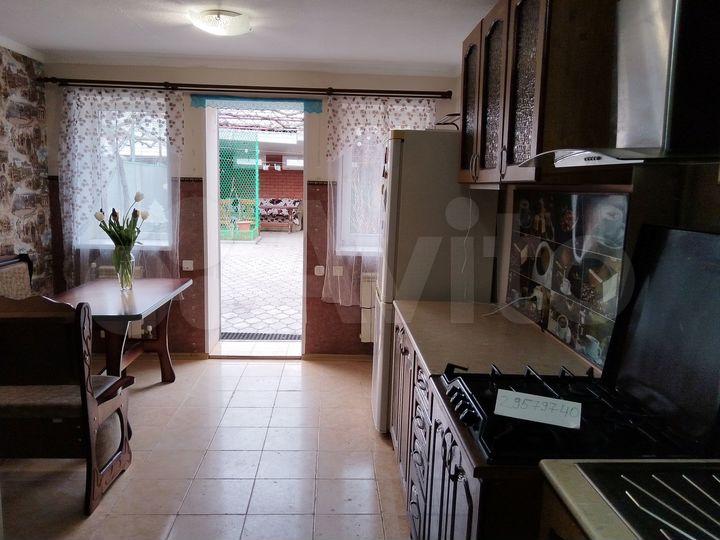 Дом 63 м² на участке 2 сот.