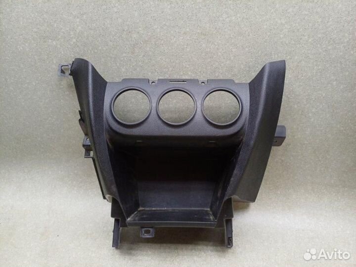 Консоль Mitsubishi ASX