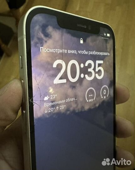 iPhone 12, 64 ГБ