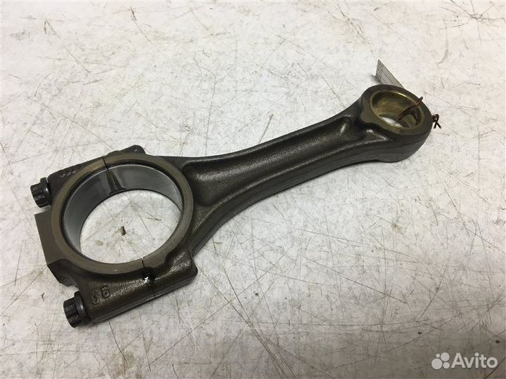 Шатун Volkswagen Passat B5 2000-2005 V277E1