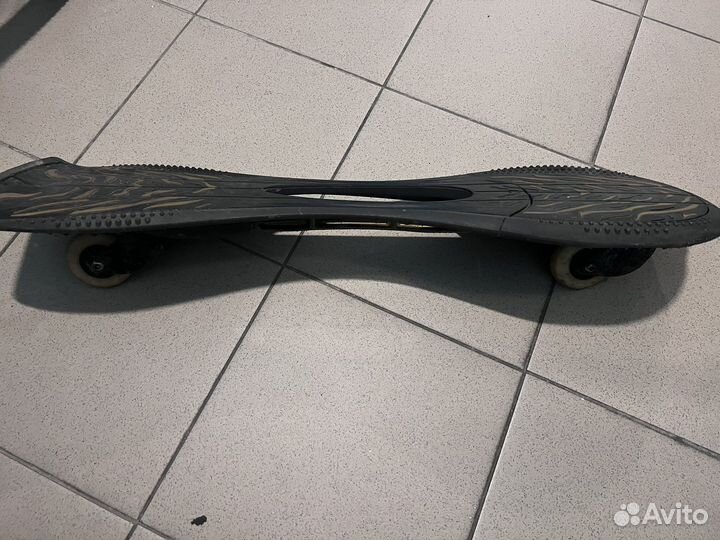 Двухколесный скейтборд