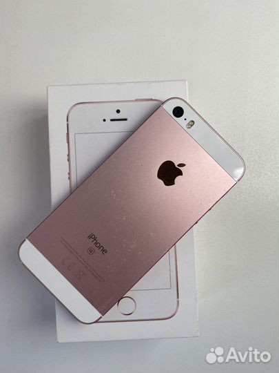 Телефон iPhone 5SE 32GB