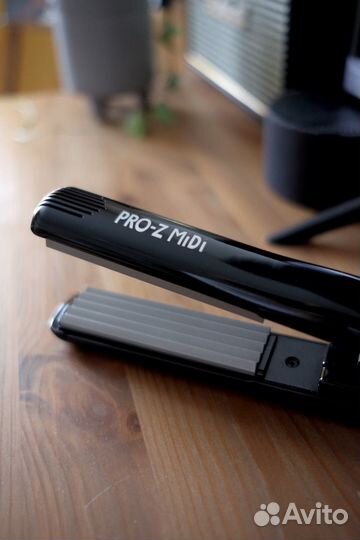 Утюжок для волос dewal (гофре)