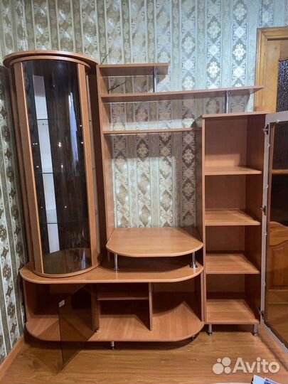 Стенка в гостиную бу