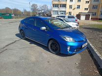 Toyota Prius 1.8 CVT, 2012, 232 700 км, с пробегом, цена 1 300 000 руб.