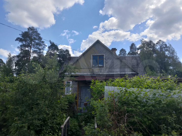 Дом 54 м² на участке 7,5 сот.