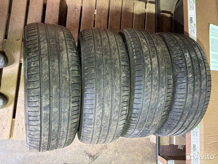 Michelin Primacy 4 215/55 R17 94