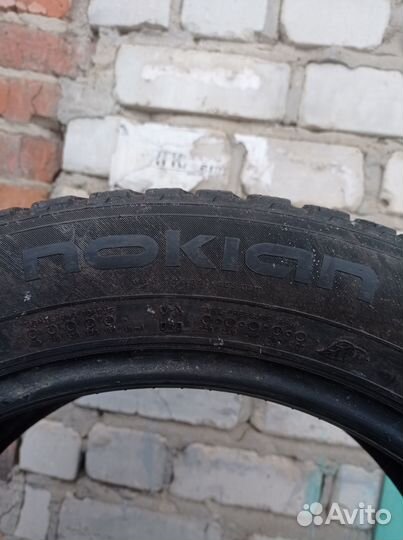 Nokian Tyres Hakkapeliitta 8 215/55 R17