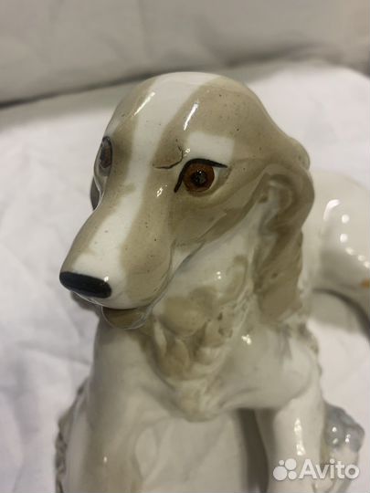 Статуэтка собаки 