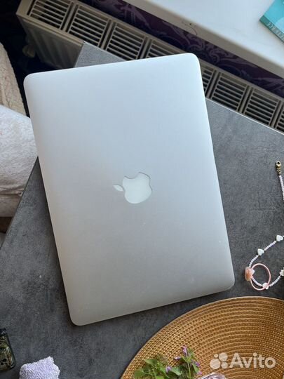 Apple MacBook Pro (Retina, 13-inch, Late 2013 )