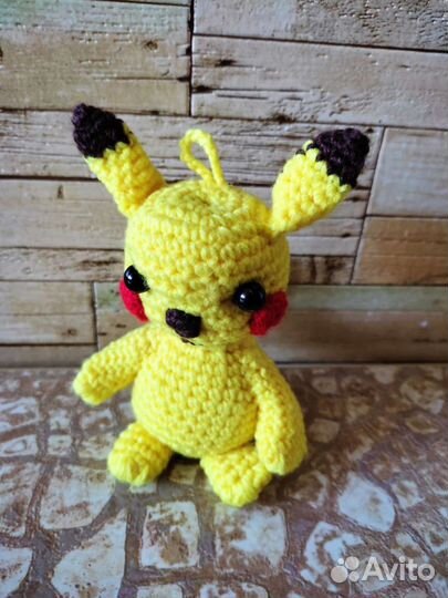 Пикачу, амигуруми
