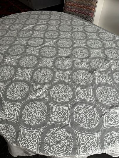 Скатерть H&M home