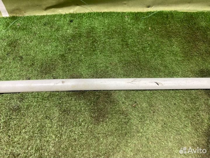 Молдинг двери передний правый Kia Clarus FE