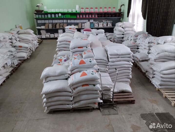 Комбикорм для бройлеров, кроликов, свиней кур крс