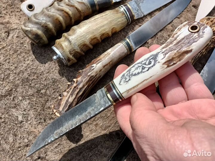Нож с рукоятью из рога