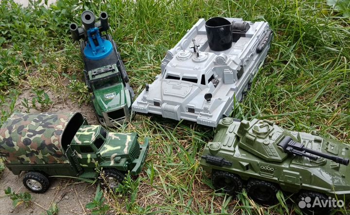 Детские машинки - танки игрушки