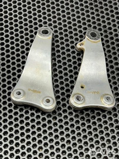 Крепление двигателя Yamaha YZ 450F 2010-2013