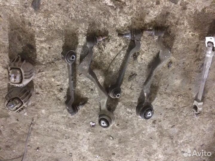 Кулак суппорт передний задний бмв Х1(Е84),Х5(Е53)