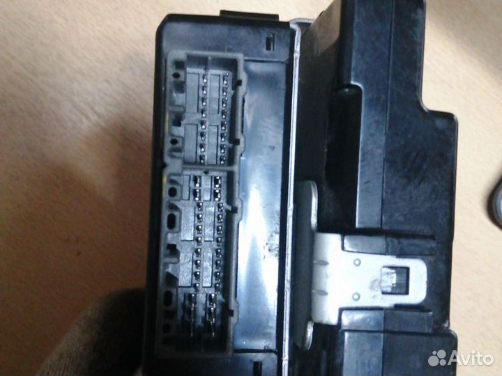 Контроллер-смарт-ключ