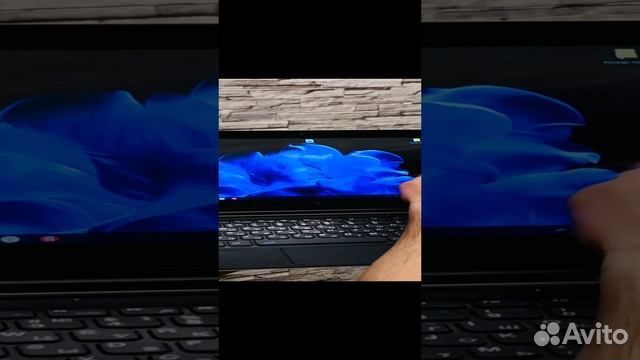 Компактный ноутбук сенсорный как новый объявление продам