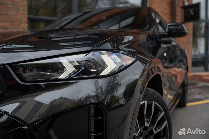 BMW X6 3.0 AT, 2023, 42 км