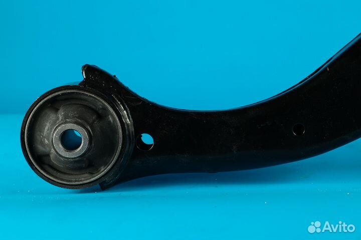 Рычаг передний Santa Fe 10-12 545012B500