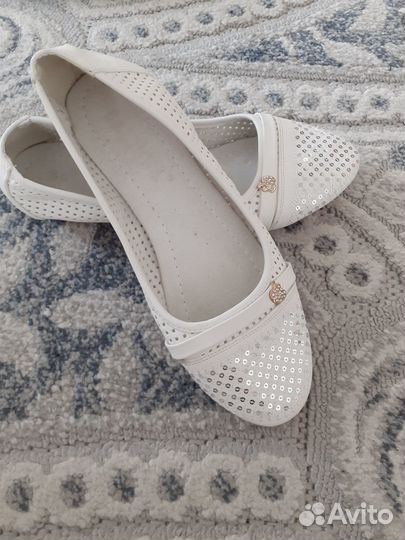 Обувь женская 37 размер новые