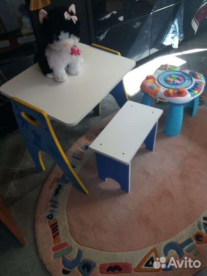 Развивающий столик fisher price детский уголок