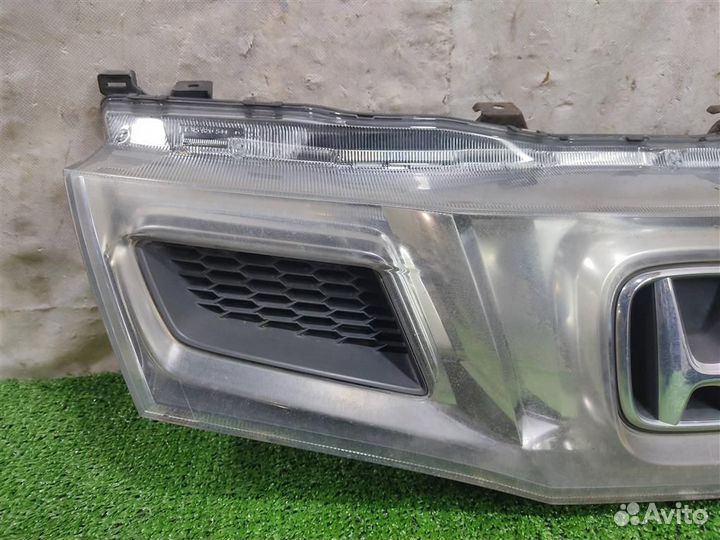 Решетка радиатора Honda Civic 5D (FN) 2010