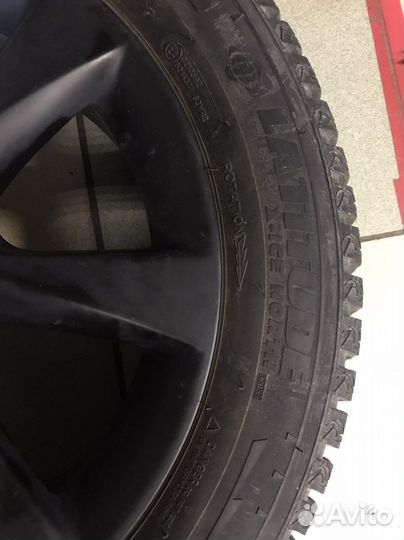 Michelin Latitude X-Ice North 235/55 R19