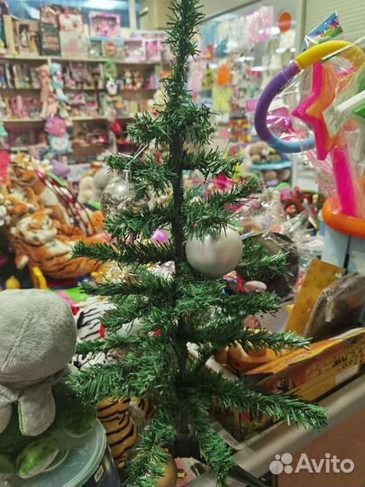 Елка искусственная