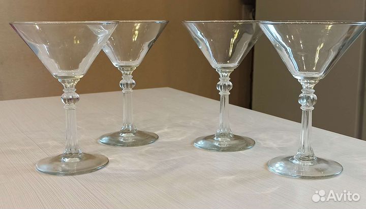 Бокалы рюмки