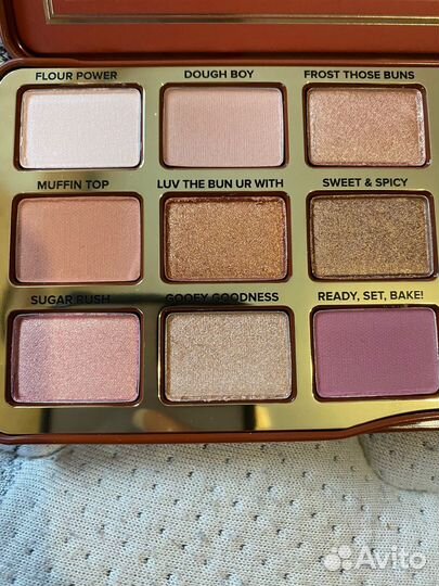 Палетка теней новая too faced cinnamon swirl