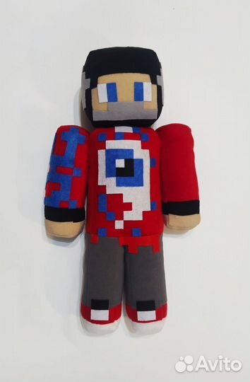 Две игрушки Майнкрафт