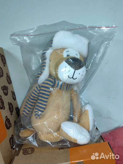 Плюшевый медведь