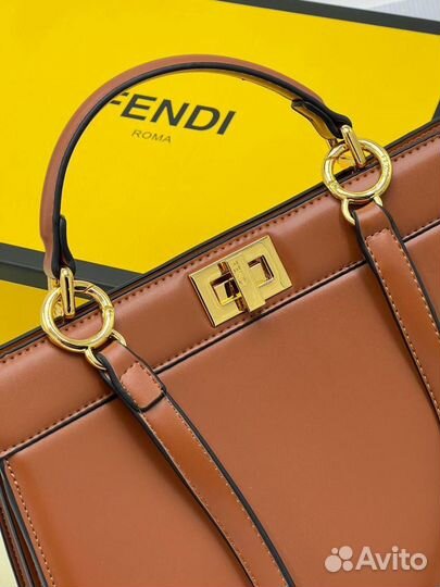 Сумка fendi кожа