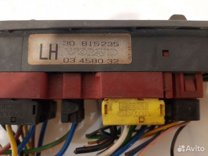 Блок кнопок стеклоподъемников Volvo V40 Вольво