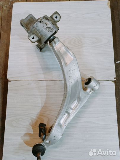 Передний нижний рычаг infiniti