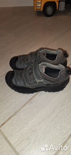 Кроссовки geox