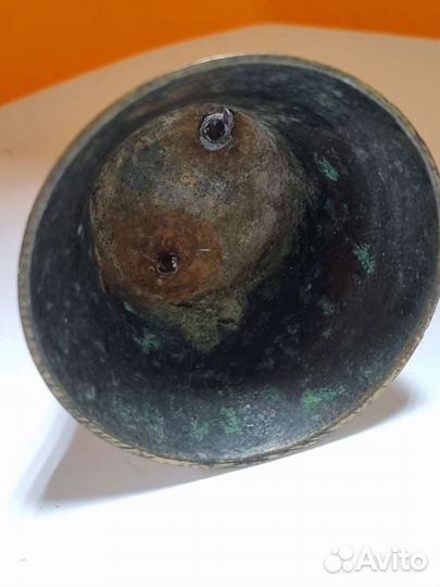 Старинный колокольчик