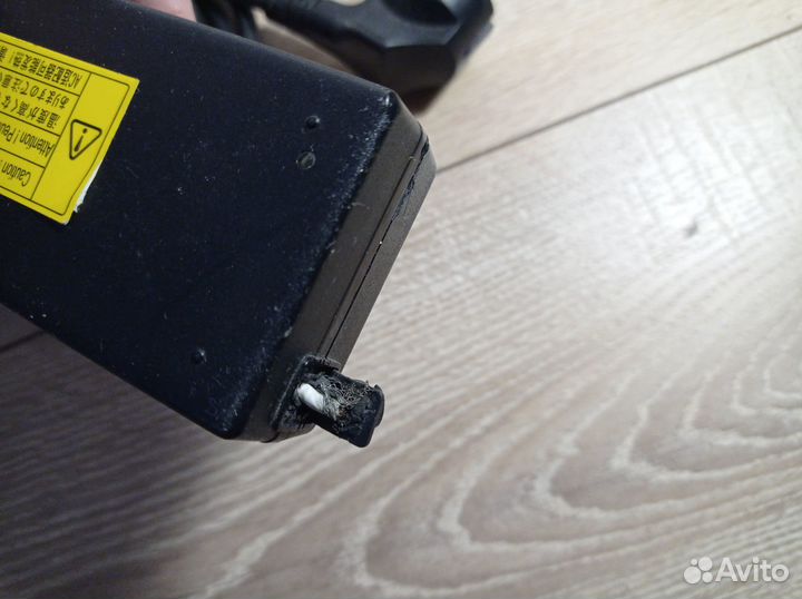 Бп ноутбука Delta ADP-90CD BP (без одного шнура)