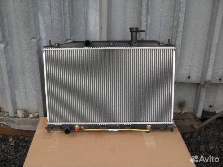Радиатор охлаждения двс Hyundai Verna 1 2005-2011